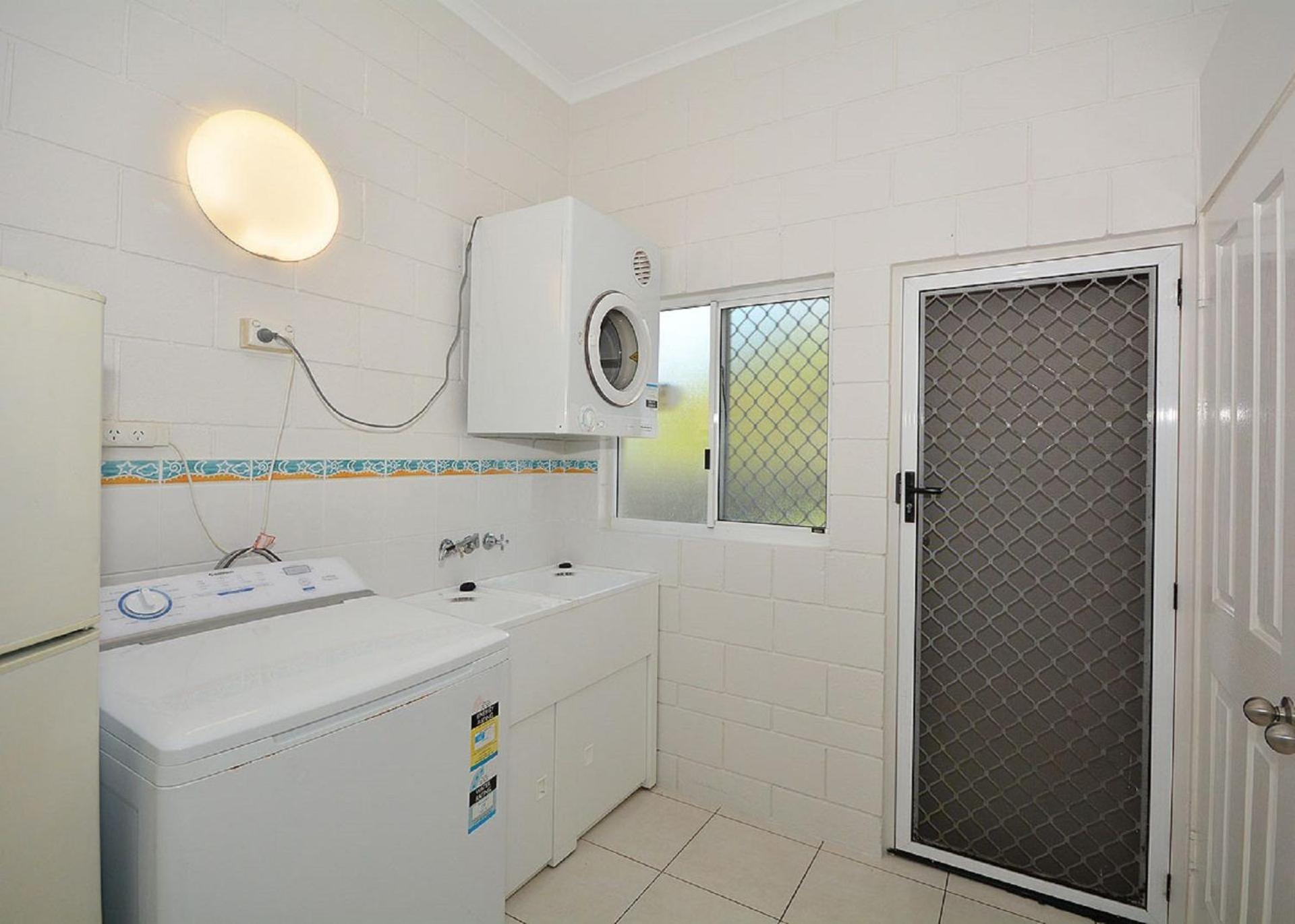 Beach House On Burrum- Close To Beach- 3Br- Wifi-Foxtel Woodgate Εξωτερικό φωτογραφία